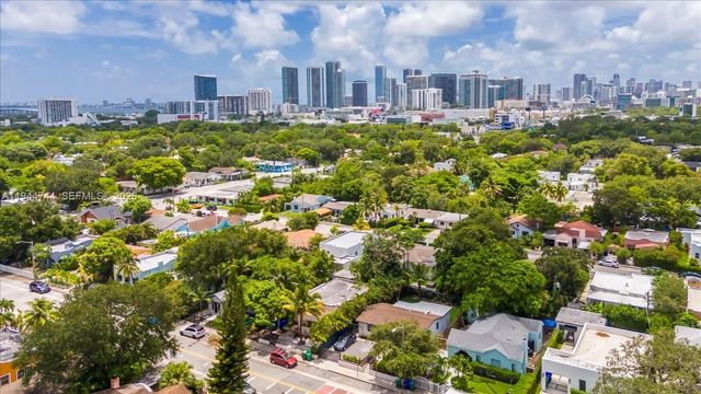 70 NW 47th Ter, Miami, FL 33127