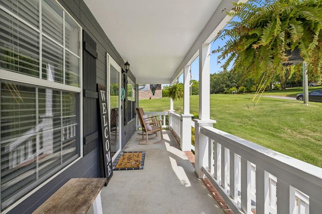 11 Hillside Drive, Ringgold, GA 30736