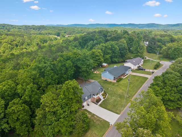 11 Hillside Drive, Ringgold, GA 30736