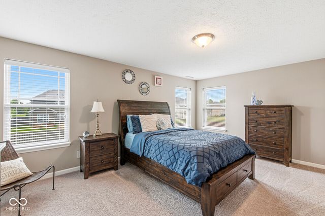 2707 Kilgobbin Cres, Brownsburg, IN 46112
