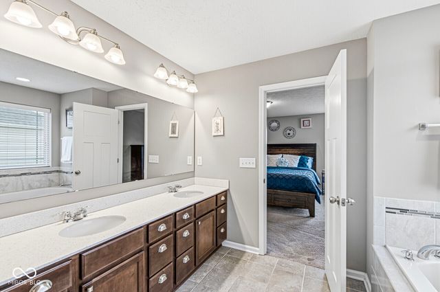 2707 Kilgobbin Cres, Brownsburg, IN 46112