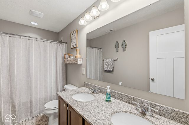 2707 Kilgobbin Cres, Brownsburg, IN 46112