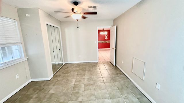 310 Lark Dr, Lockport, LA 70374