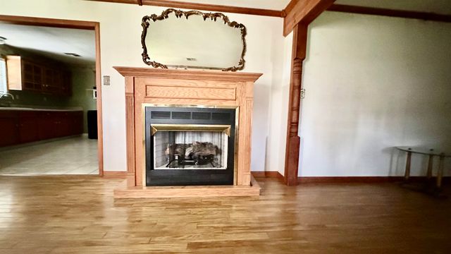 310 Lark Dr, Lockport, LA 70374