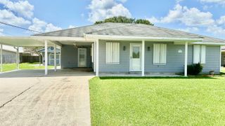 310 Lark Dr, Lockport, LA 70374