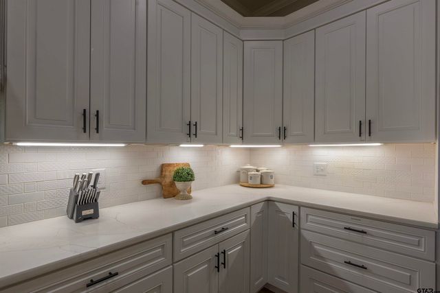 105 Heritage Way, Bullard, TX 75757