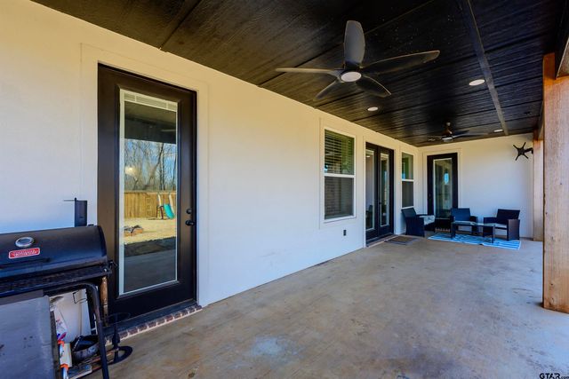 105 Heritage Way, Bullard, TX 75757