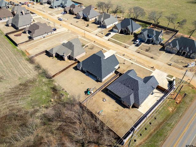 105 Heritage Way, Bullard, TX 75757