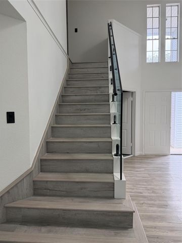 11819 Meadowchase Drive, Houston, TX 77065