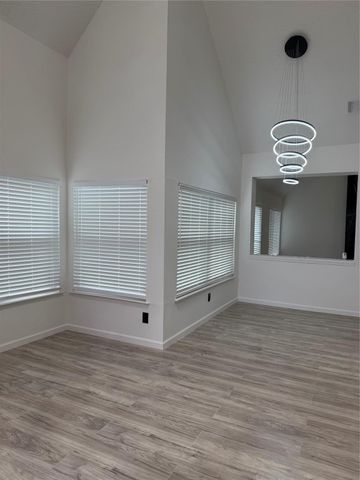 11819 Meadowchase Drive, Houston, TX 77065