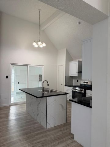 11819 Meadowchase Drive, Houston, TX 77065