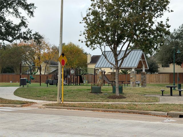 11819 Meadowchase Drive, Houston, TX 77065