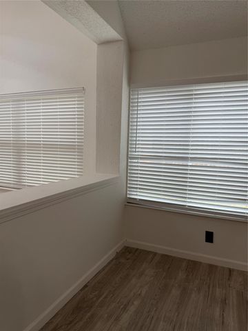 11819 Meadowchase Drive, Houston, TX 77065