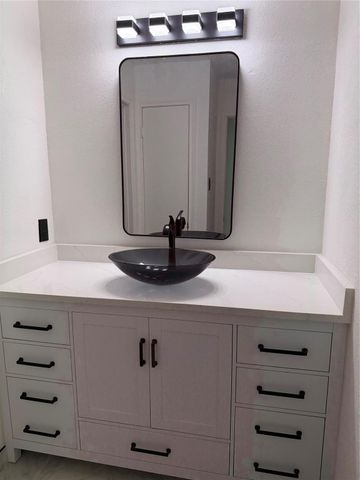 11819 Meadowchase Drive, Houston, TX 77065