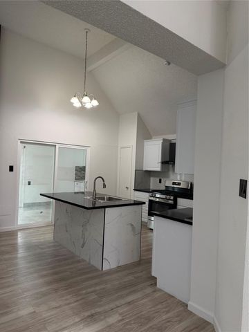 11819 Meadowchase Drive, Houston, TX 77065