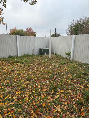 11819 Meadowchase Drive, Houston, TX 77065