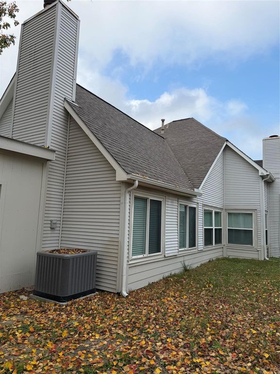 11819 Meadowchase Drive, Houston, TX 77065