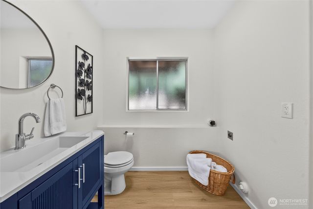 22938 SE 280th Place, Maple Valley, WA 98038