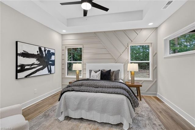 105 Bridlewood Avenue, High Point, NC 27265