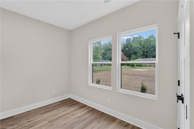 105 Bridlewood Avenue, High Point, NC 27265