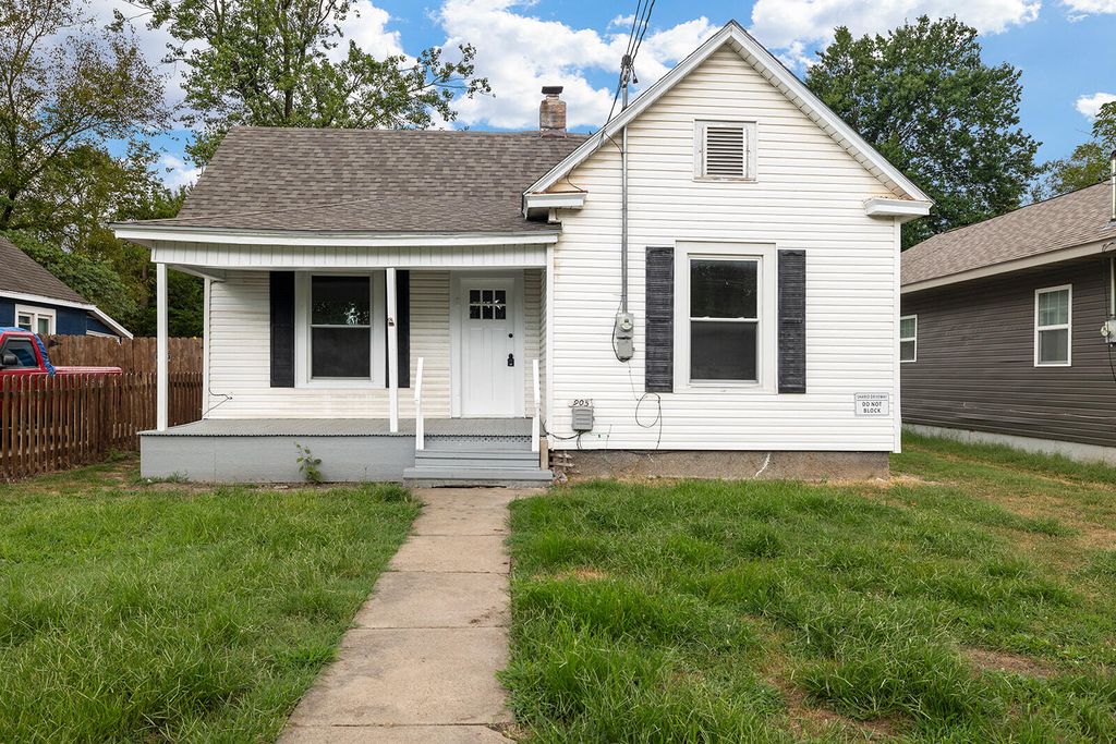 905 North North Eagle Avenue, Springfield, MO 65802