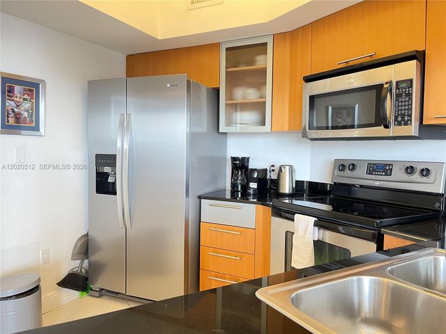 1750 N Bayshore Dr 5614, Miami, FL 33132