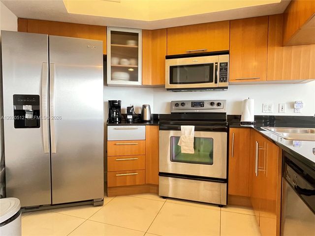 1750 N Bayshore Dr 5614, Miami, FL 33132