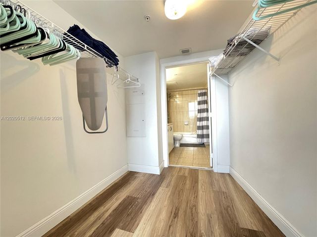 1750 N Bayshore Dr 5614, Miami, FL 33132