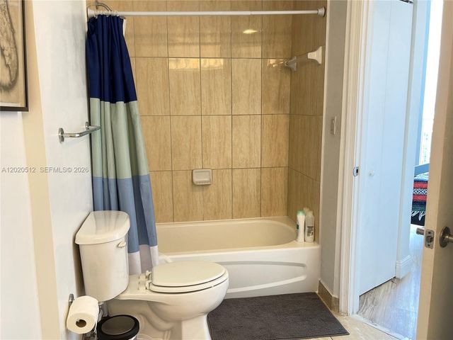 1750 N Bayshore Dr 5614, Miami, FL 33132