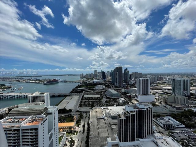 1750 N Bayshore Dr 5614, Miami, FL 33132