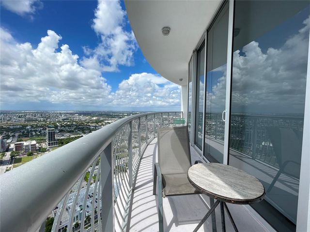 1750 N Bayshore Dr 5614, Miami, FL 33132