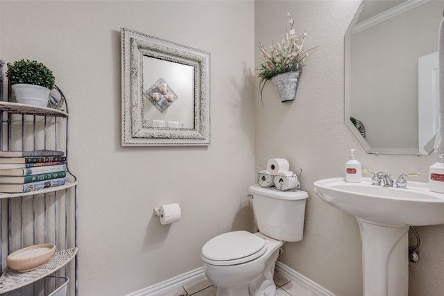 8972 Kennsington Street, Frisco, TX 75036