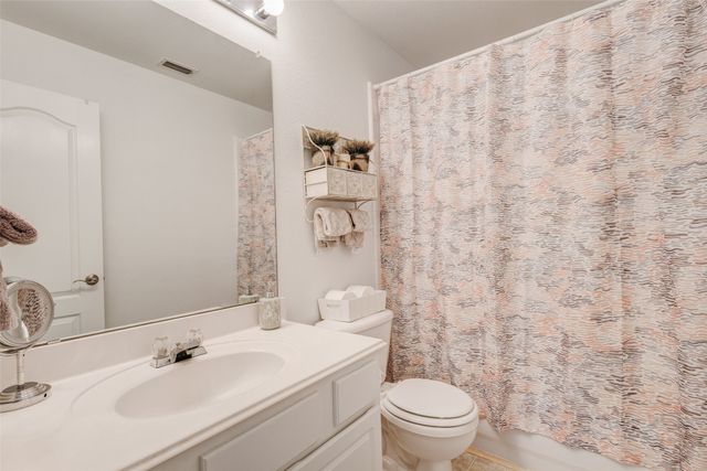 8972 Kennsington Street, Frisco, TX 75036