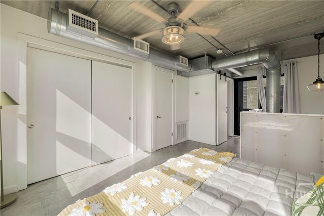 2406 De Soto Avenue B, Savannah, GA 31401