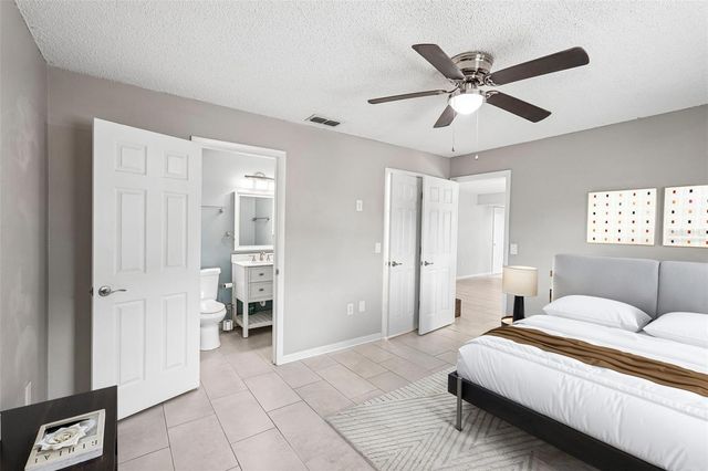 8710 FILSON PLACE, Sarasota, FL 34231