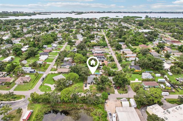 8710 FILSON PLACE, Sarasota, FL 34231