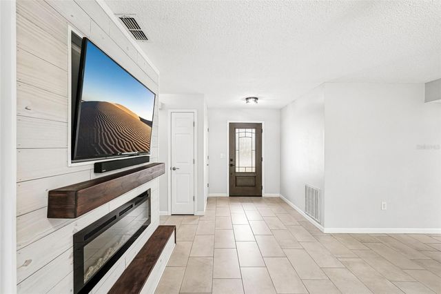 8710 FILSON PLACE, Sarasota, FL 34231