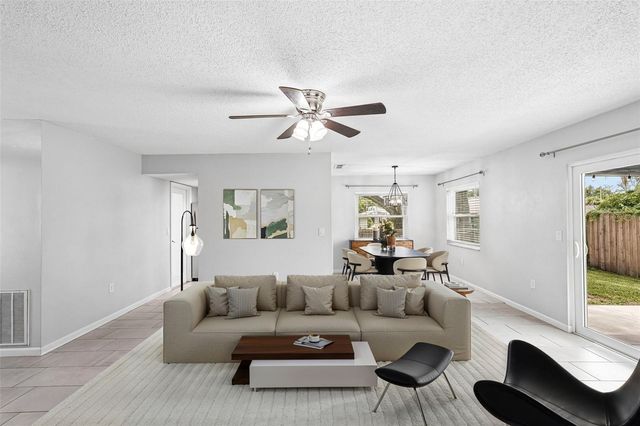 8710 FILSON PLACE, Sarasota, FL 34231