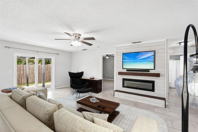 8710 FILSON PLACE, Sarasota, FL 34231