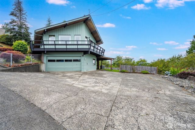 928 Shamrock Drive, Aberdeen, WA 98520