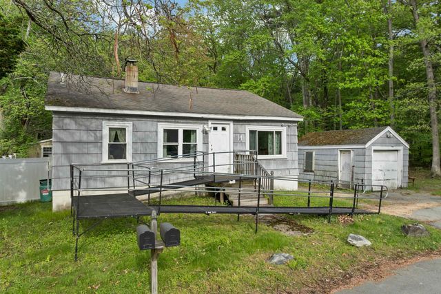 14 Belmont Street, Salem, NH 03079