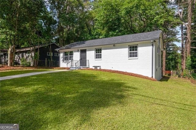 2889 Macon Drive SW, Atlanta, GA 30354