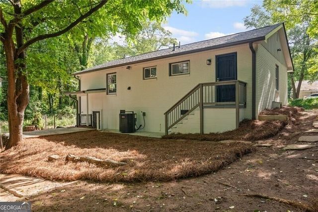 2889 Macon Drive SW, Atlanta, GA 30354