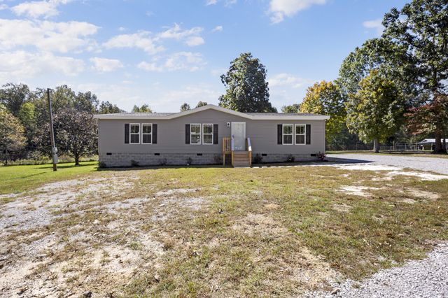 275 Allie Boynton Dr, Manchester, TN 37355