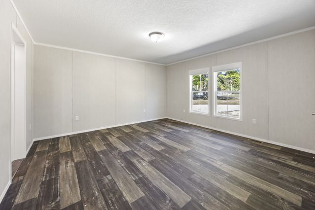 275 Allie Boynton Dr, Manchester, TN 37355