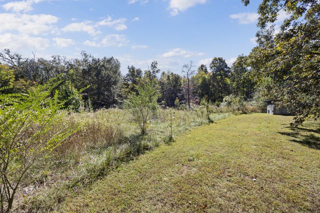 275 Allie Boynton Dr, Manchester, TN 37355