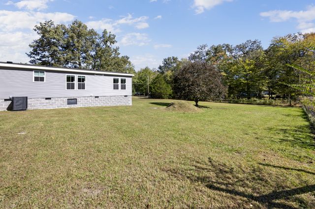 275 Allie Boynton Dr, Manchester, TN 37355