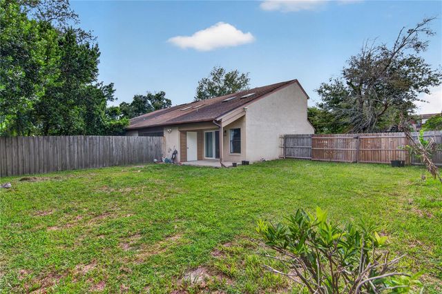 2747 GRAY FOX LANE, Orlando, FL 32826
