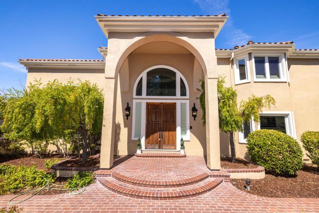 75 Eugenia Way, Hillsborough, CA 94010