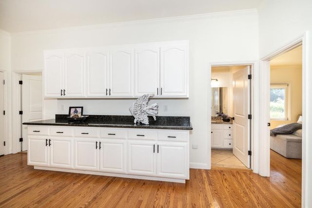 75 Eugenia Way, Hillsborough, CA 94010